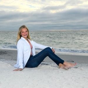 Meet your Posher, Faith